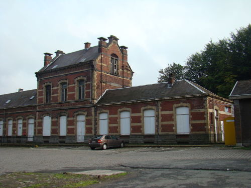 1280px-Hoeilaart_Groenendaal_station_-24
