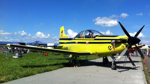 Pilatus_PC9