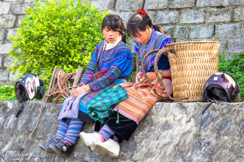 Hmong Fleur (ou Bariolé)
