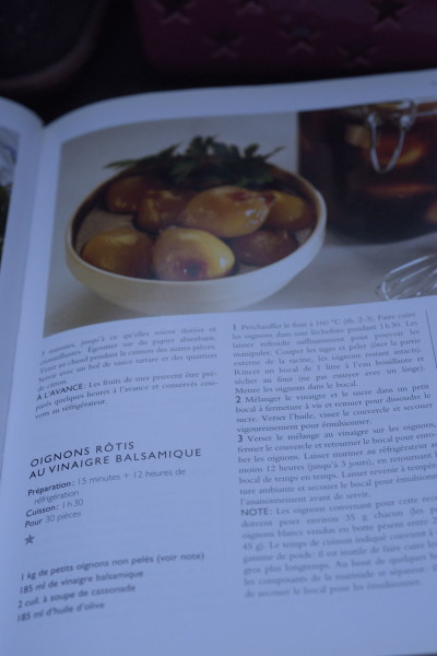 Ahhh, les petits oignons confits au balsamique, c'est un peu long à faire, mais servis avec un peu de bonne charcuterie italienne...