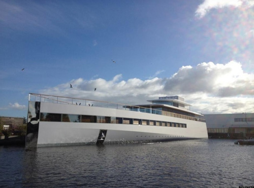 o-JOBS-YACHT-facebook